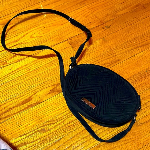 Vera Bradley Handbags - Vera Bradley Velvet crossbody